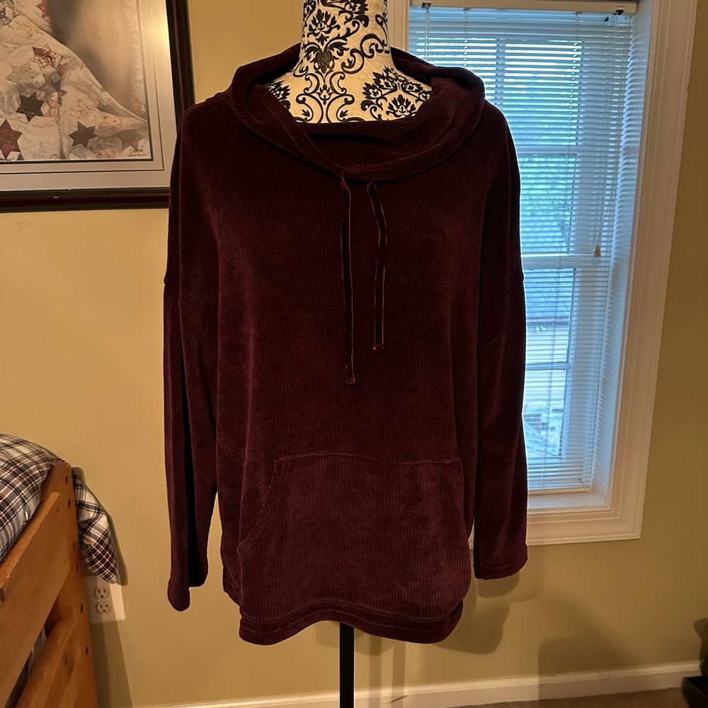 Maroon spring +mercers sweater